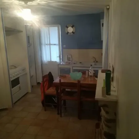 Apartment Numero 8 *